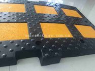 High Reflective Recycled Traffic Safety Rubber Speed Bumps Easily Installed