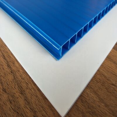 Tấm nhựa rỗng chống cháy chống tĩnh điện ổn định UV và Tấm nhựa đôi dạng sóng PP