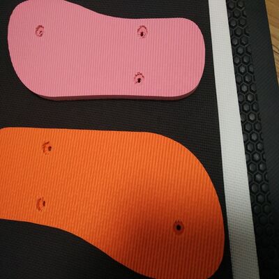 Nhà máy bán buôn màu sắc cắt đứt EVA dép giày dép kín tế bào ngoài với mềm bọt Sole cao su sản phẩm